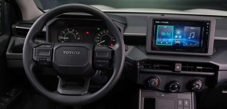 HILUX STANDARD 2.8 4X2 MT 5 c45d5a0235d72f63729a2e5df61aa252