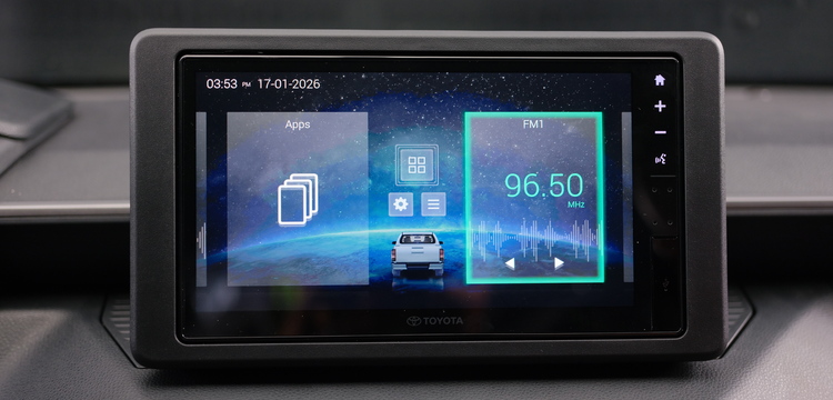 HILUX STANDARD 2.8 4X2 MT 8 efa7d0009c2e02ee28f18fca3e0ce998